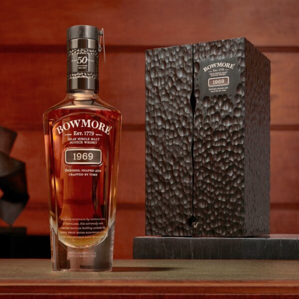 Bowmore Prestige 1969 50 Year Old - Image 2